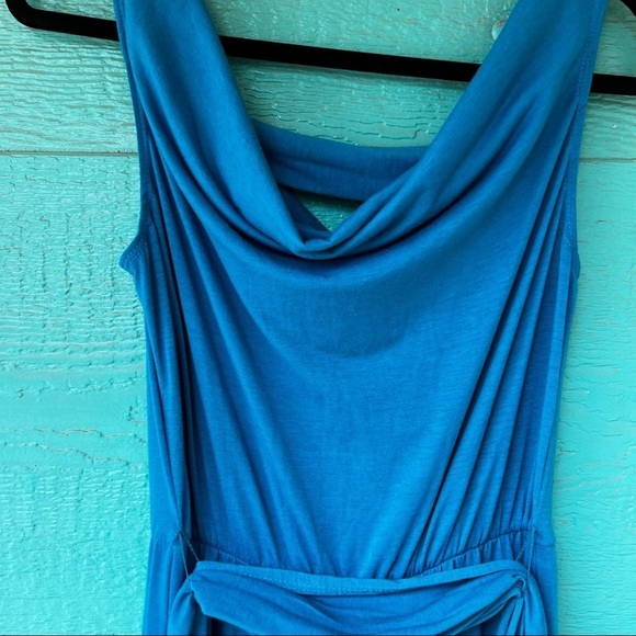 JUMPSUIT SOFT STRETCHY BLUE CUTOUT BELTED SLEEVELESS SIZE MEDIUM - Picture 5 of 8